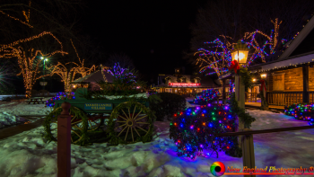 Yankee-Candle-Deerfield-MA-12-24-2016-125
