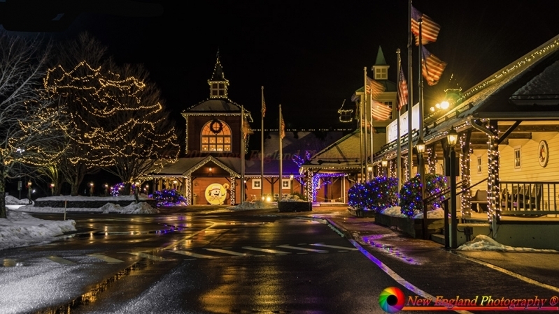 tn_Yankee Candle Deerfield MA 12-24-2016-116