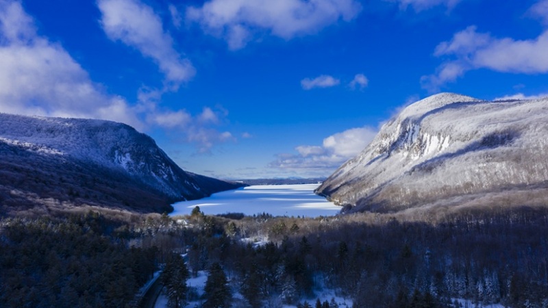 Lake-Willoughby-Vermont-2-4-2021-1